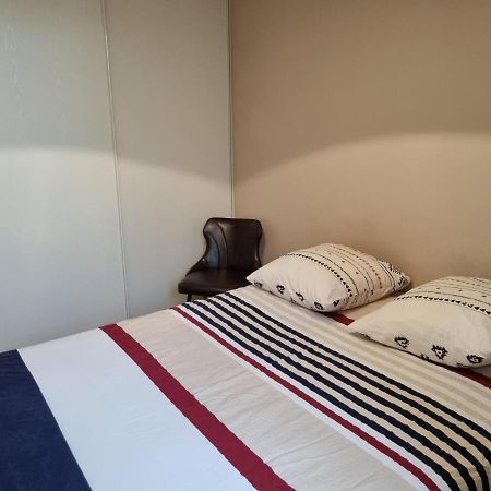 Appartement 1 Chambre Avec Piscine Uzès Eksteriør bilde