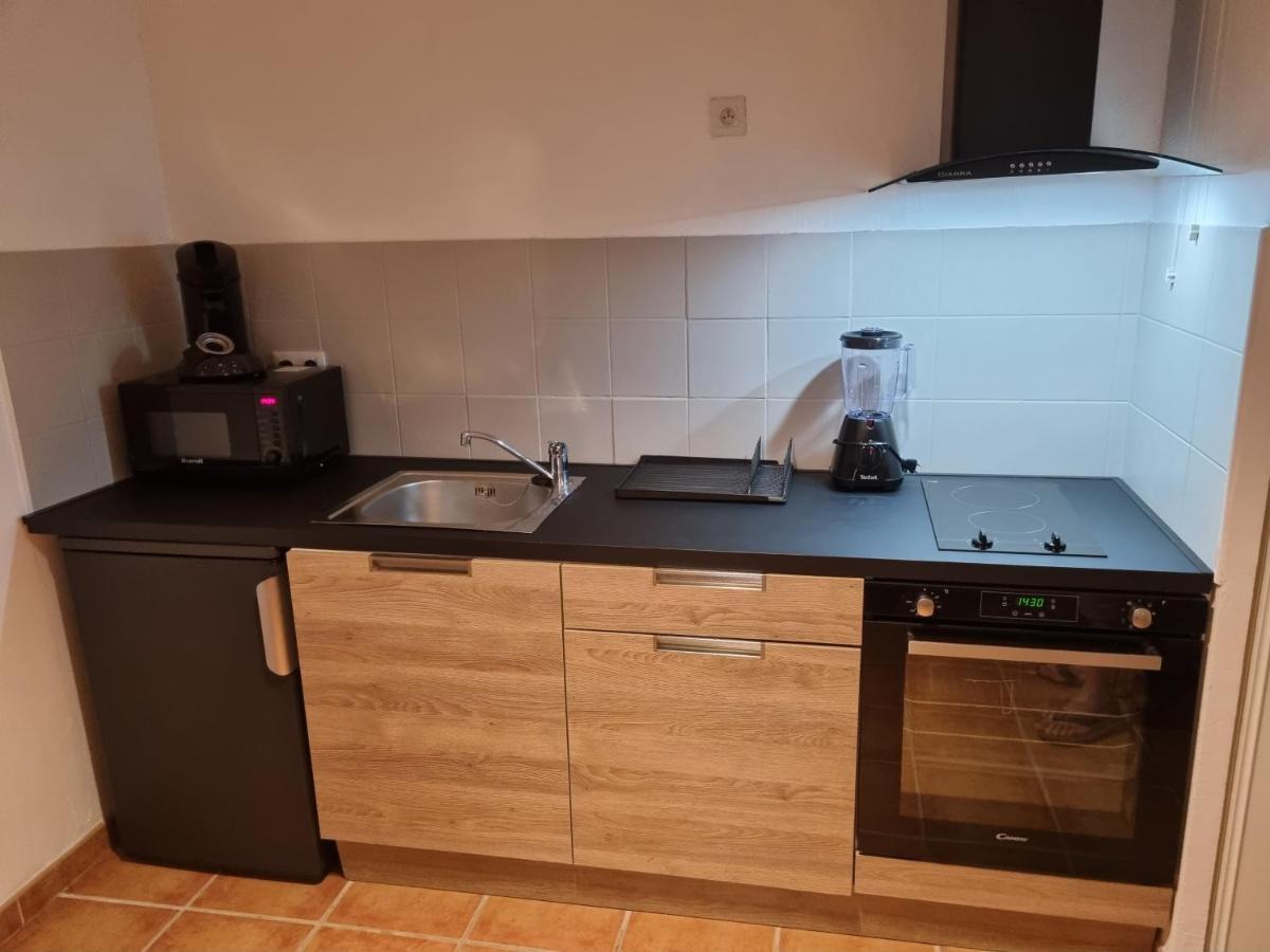 Appartement 1 Chambre Avec Piscine Uzès Eksteriør bilde